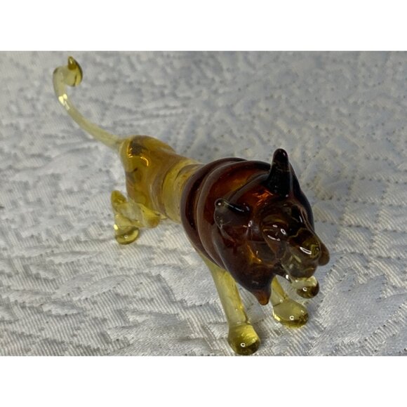 Blown Glass Lion Amber figure Vintage 2.5 inch tall - Picture 8 of 13